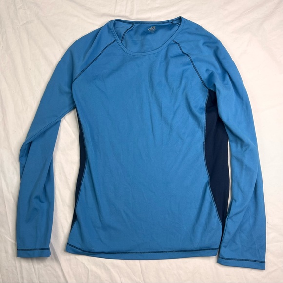 Alo Yoga Cool Fit Light Blue Long Sleeve T-Shirt Size XXL L030623 IBM logo back
